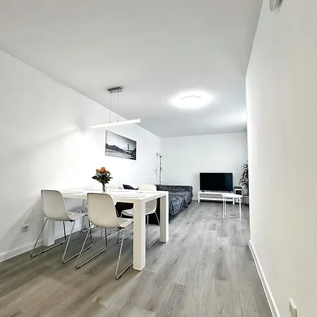 2-zi. Apartment, Hannover-list/parking Lägenhet