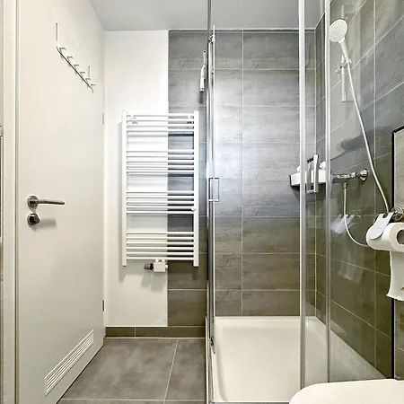 Apartment 2-zi. Apartment, Hannover-list/parking *
